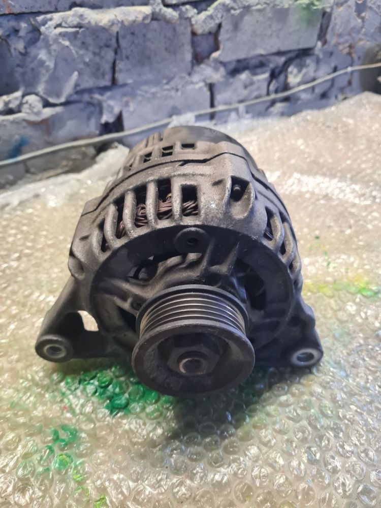 Генератор Audi A4 B5 Ауді А4 Б5 70A 1.8 B 058903018
