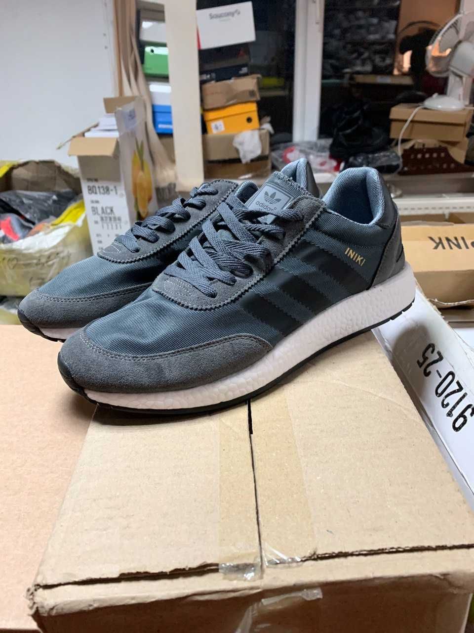 Чоловічі кросівки Adidas Iniki Dark Gray