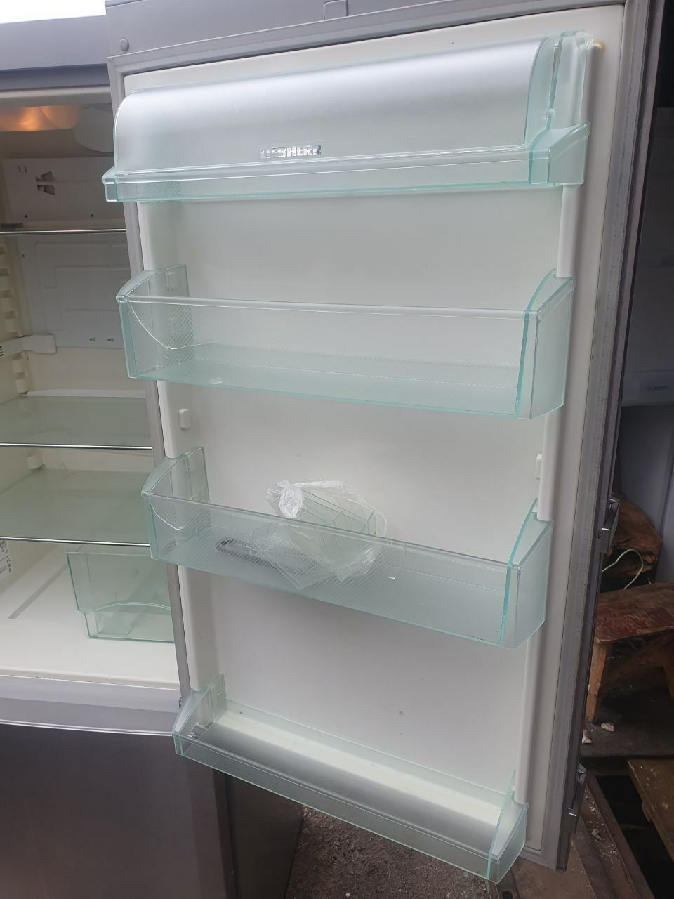 Liebherr CUNesf 3513  разбор холодильника