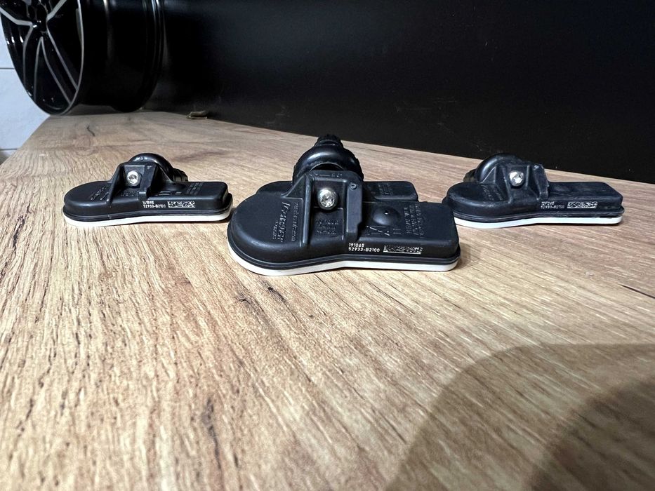 Czujniki ciśnienia opon powietrza Hyundai^ KIA^ Nowe^ TPMS 52933-B2100