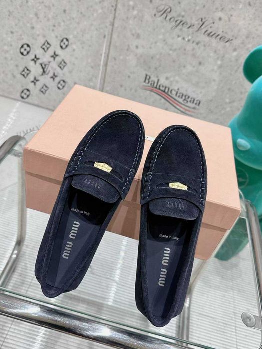 Buty, sandaly klapki, skora 130206