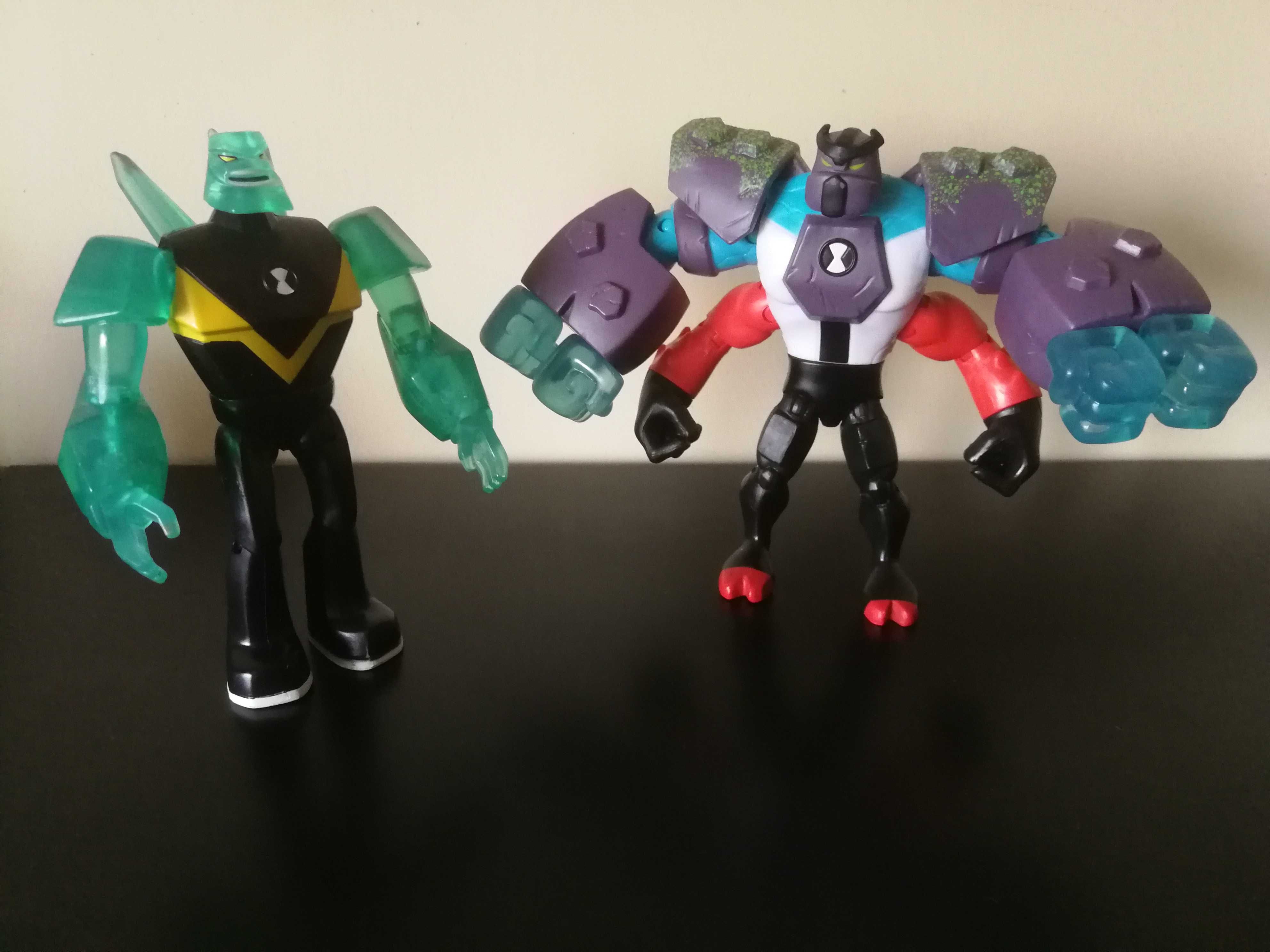 Figuras Omni Enhanced Four Arms e DiamondHead de Ben 10 da Playmates.