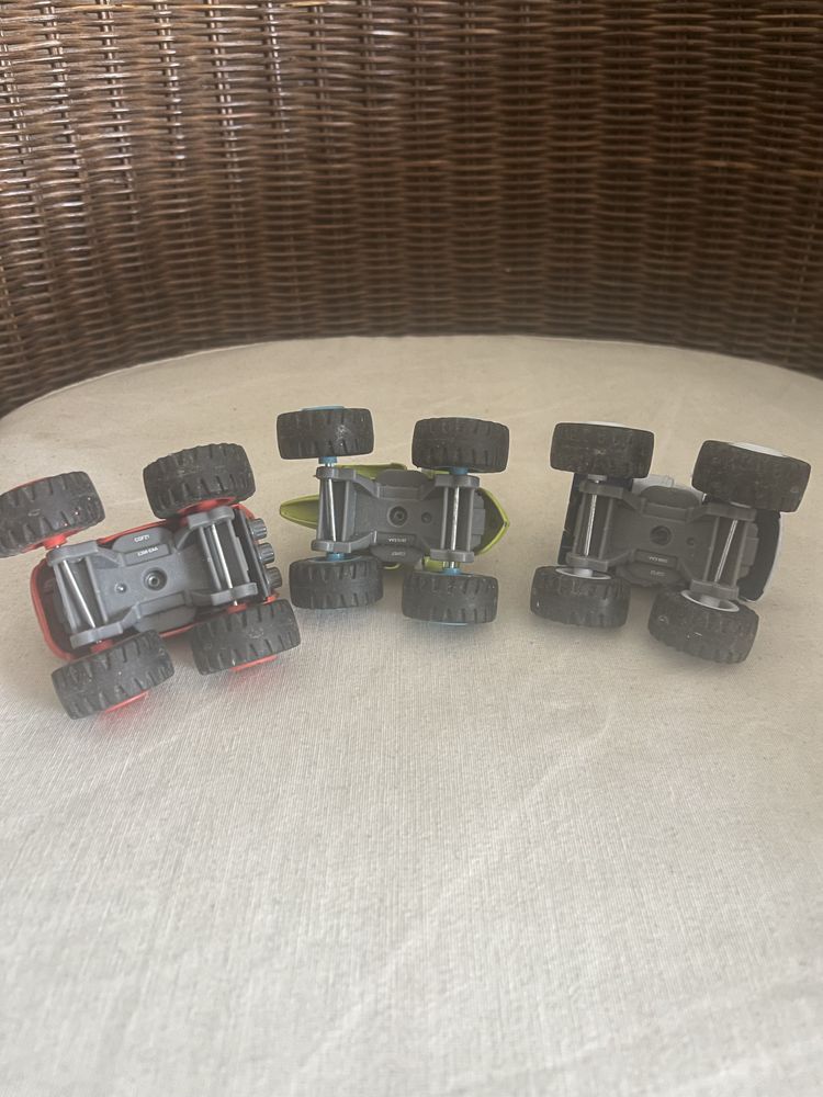 Carrinhos Monster Machine 3 unidades