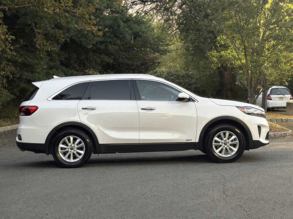 Kia Sorento LX      2019