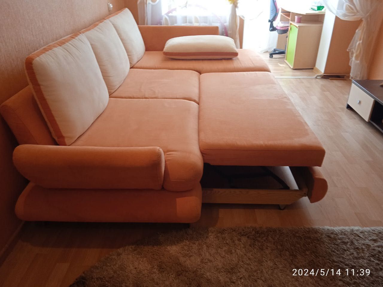 Угловой диван с ортопедическим матрацем