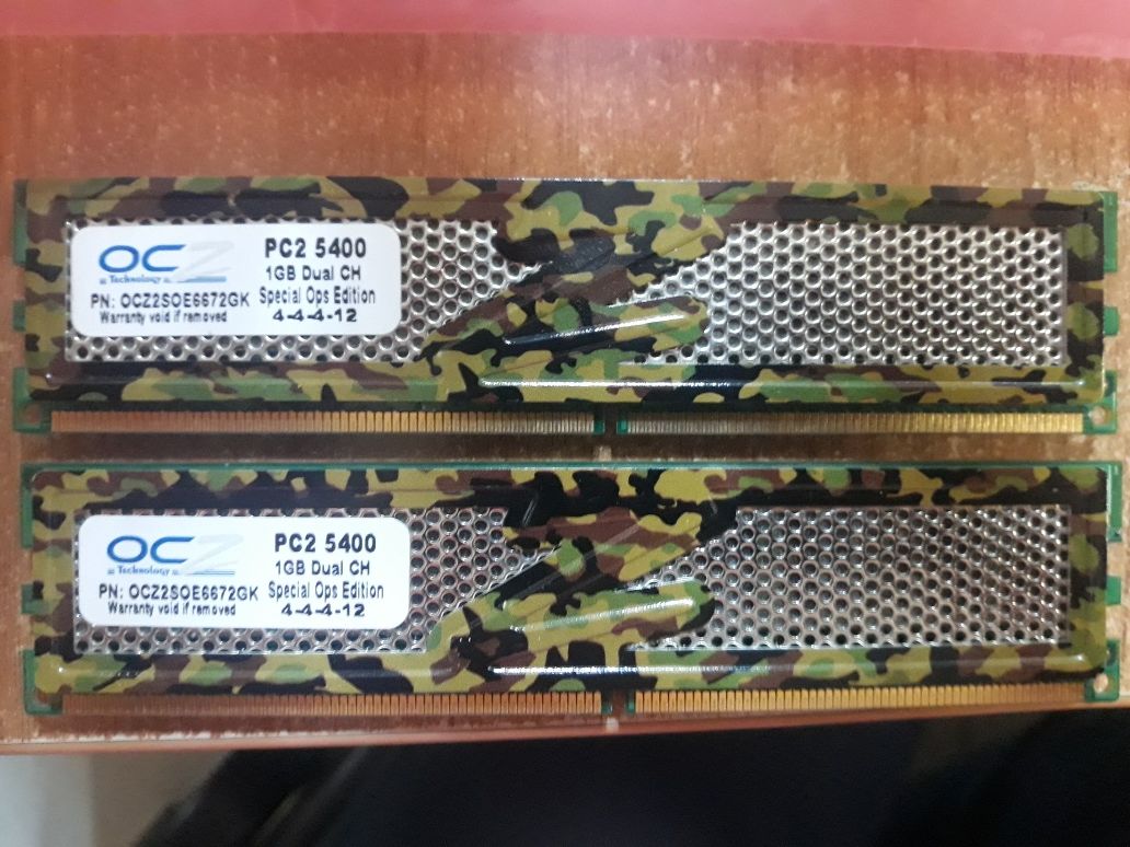 Оперативная память OCZ DDR2 2 Gb