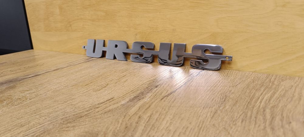 Napis logo emblemat na maskę "Ursus" 33cm stal nierdzewna 3mm do C360