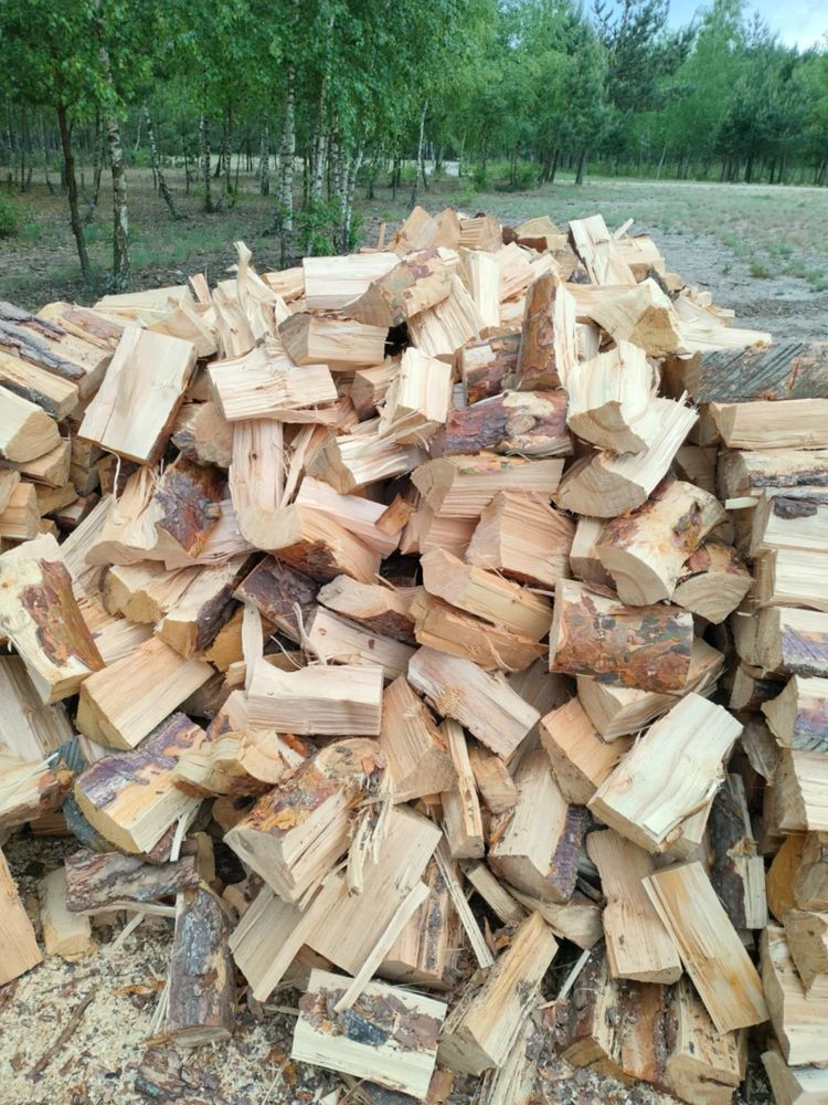 Sprzedam drewno opalowe grube