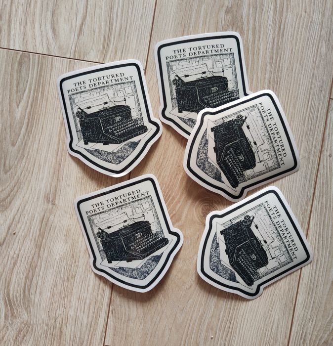 Naklejki winylowe Taylor Swift ttpd maszyna do pisania