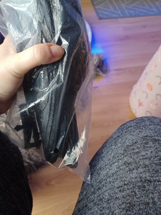 Wrona ozdoba na balkon