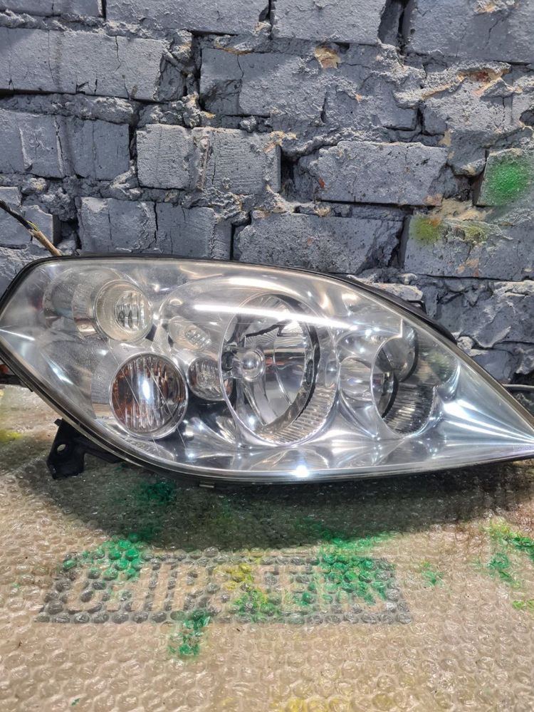 Передні фари Nissan Primera P12 Ніссан Прімера П12 Оптика