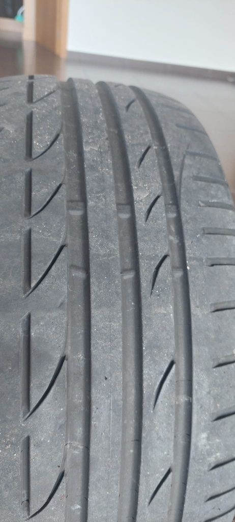 1 pneu Bridgestone potenza 225/45 R17