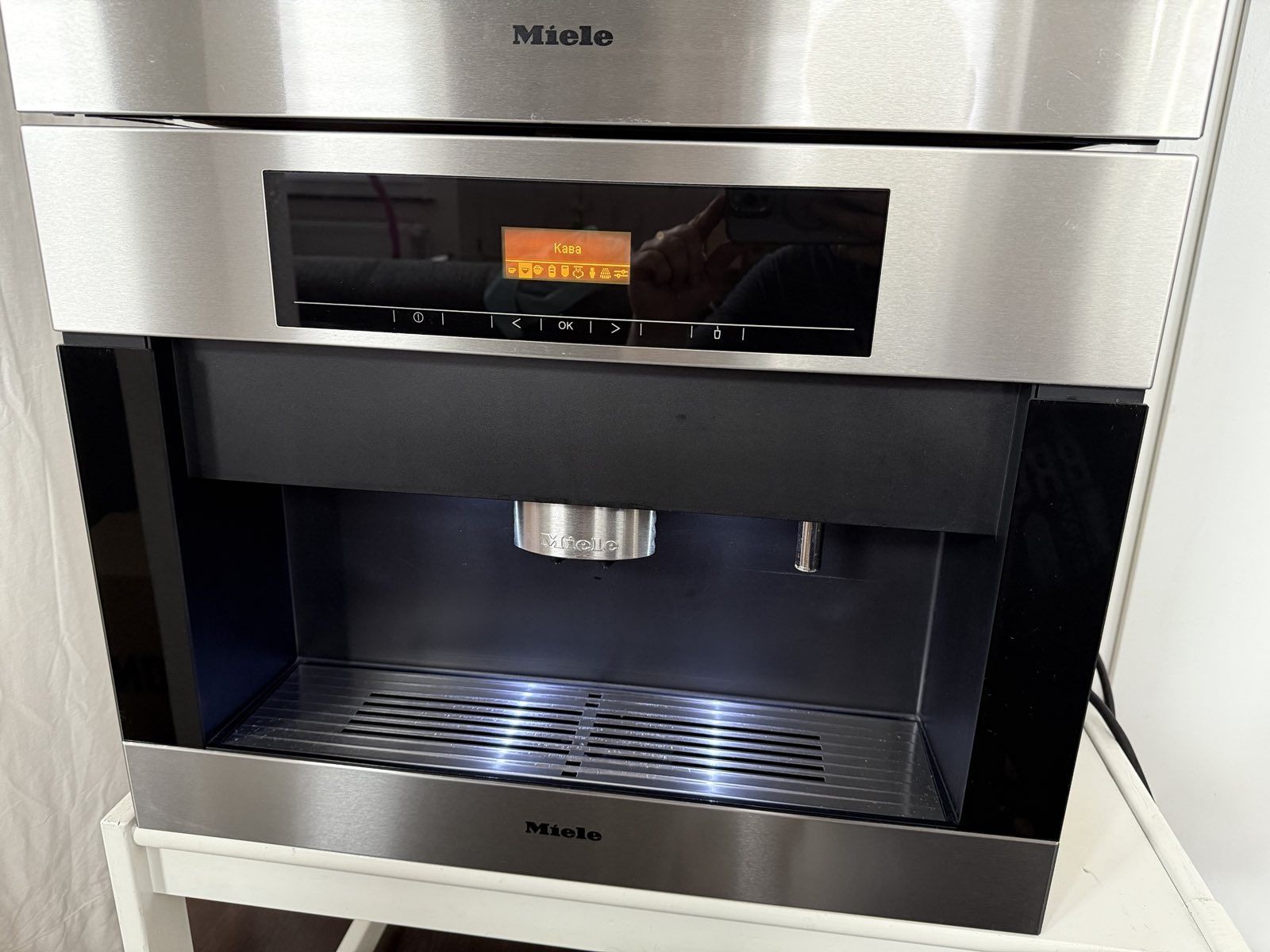Miele CVA 5065 , CVA 5060 Кофемашина