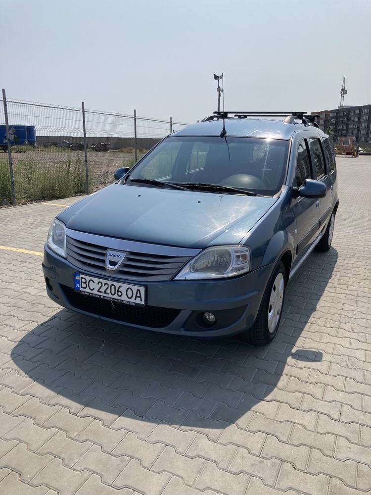Сдам в аренду авто Dacia logan MCV  7 мест! газ-бензин