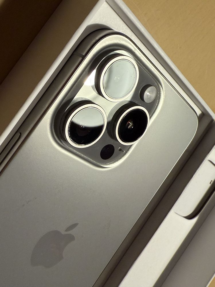 Iphone 15 pro max 256 GB
