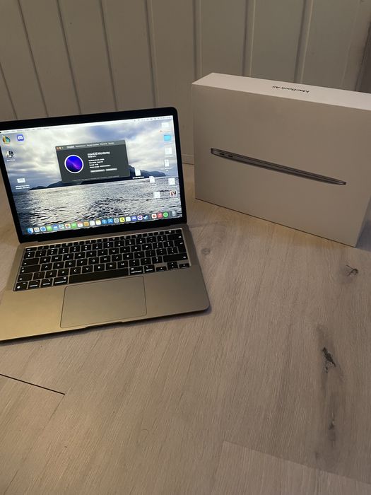 Macbook air M1 2020/8gb/ 256 GB SSD