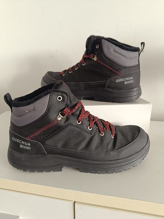 Quechua  r.43 (28 cm) trekingi waterproof męskie