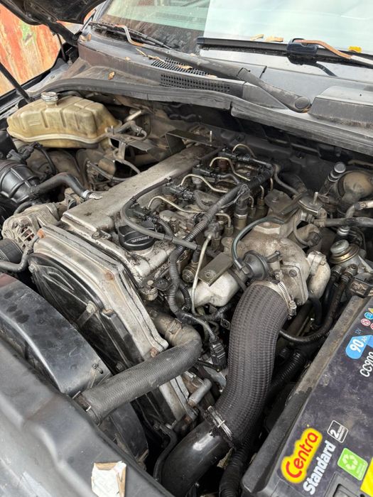 Продам дизельну Кіа Соренто KIA Sorento нерозмитнена