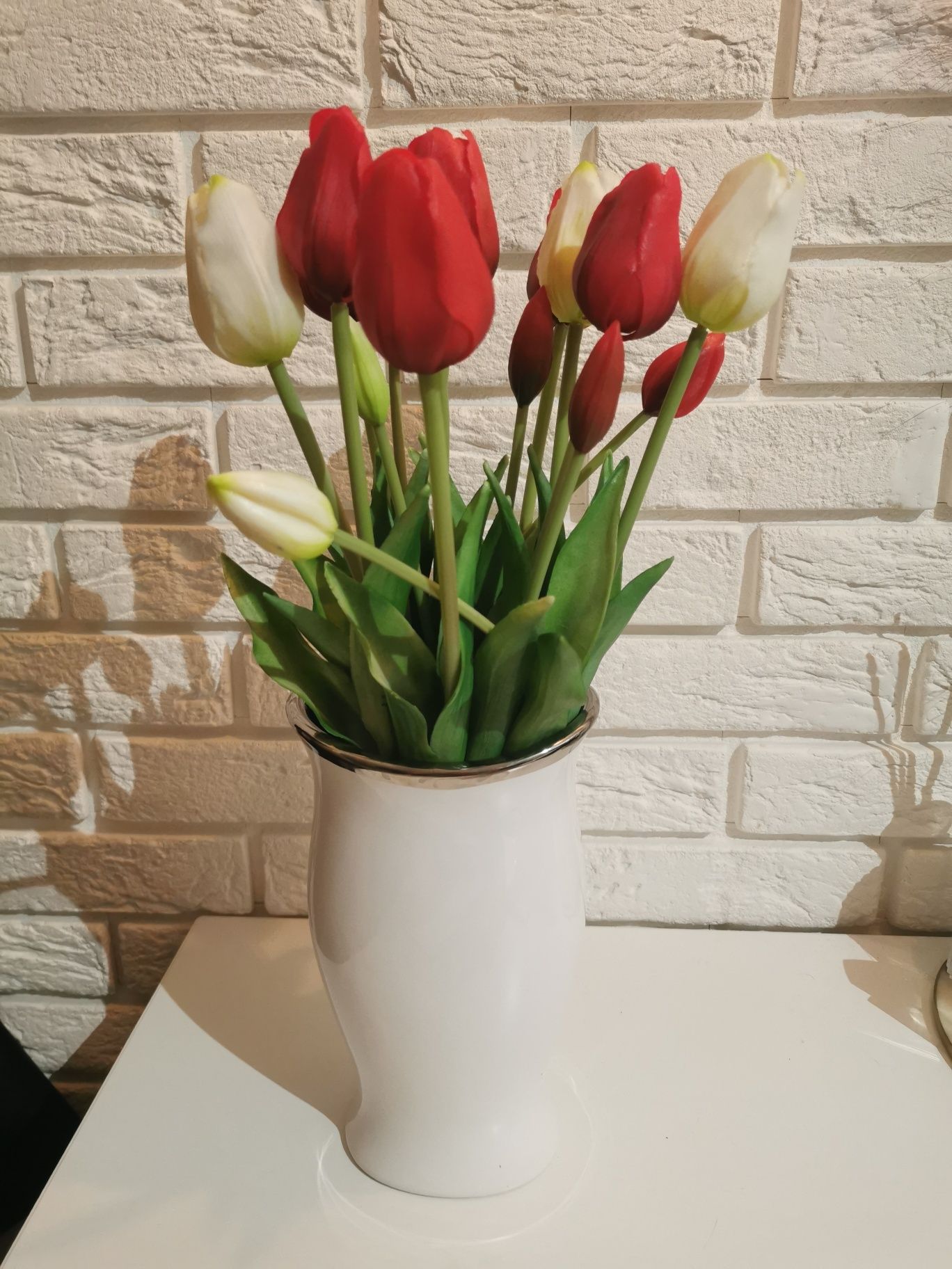 Silikonowe tulipany jak żywe