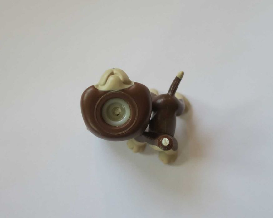 Brązowy dog niemiecki Littlest Pet Shop lps