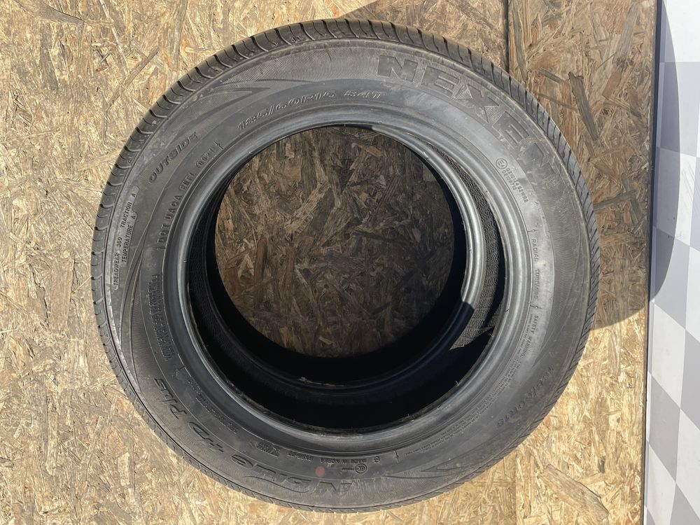 Пара літніх шин 185/60 R15 21р.в. з Німеччини