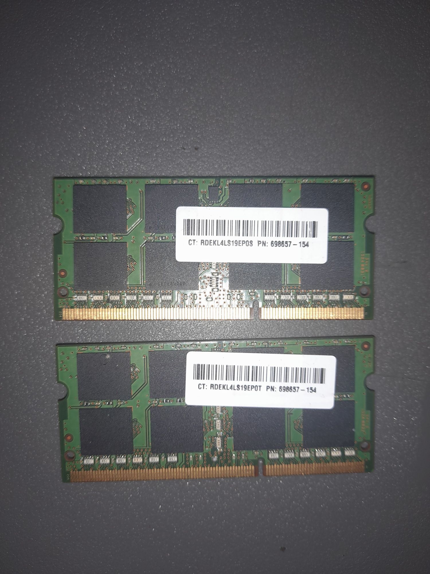 Samsung 8GB 2Rx8 PC3L-12800S-11-13-F3 M471B1G73DB0-YK0