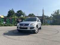 Продам Volkswagen Touareg 3.0 V6 TDI