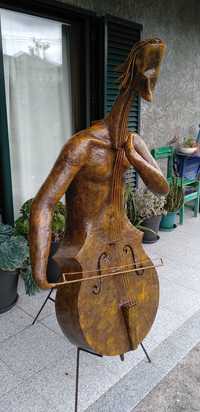 Violoncelo , escultura