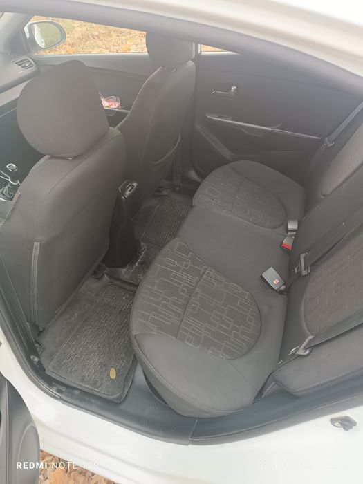 Продам авто kia rio