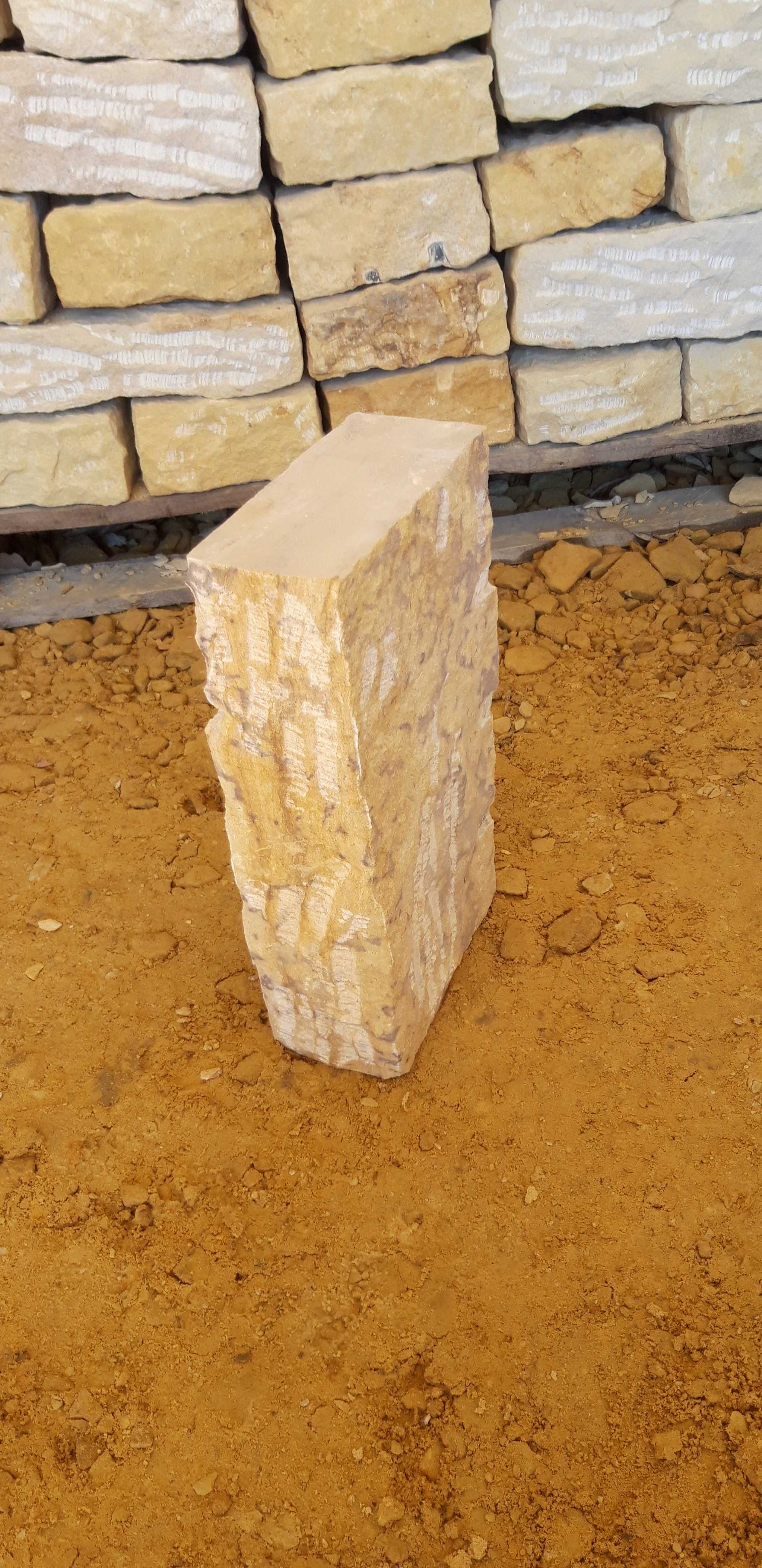 Kamień piaskowiec łupany kostka 10x20x40
