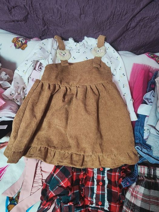 Ubrania dla dziewczynki 104