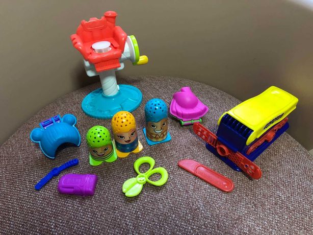 Набор Play-Doh Сумасшедшие Прически и Набор Play-Doh Веселая фабрика