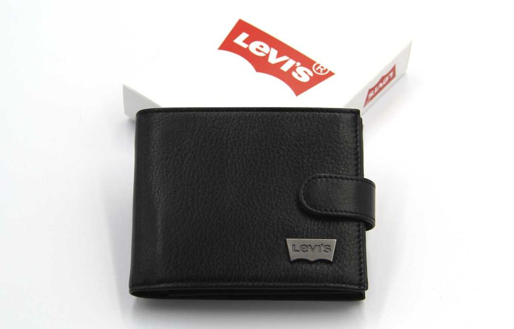 Czarny męski skórzany portfel Levi's