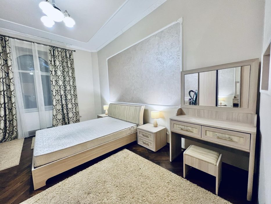 Оренда 2 кімнатної квартири вулиця Личаківська (Смольського)