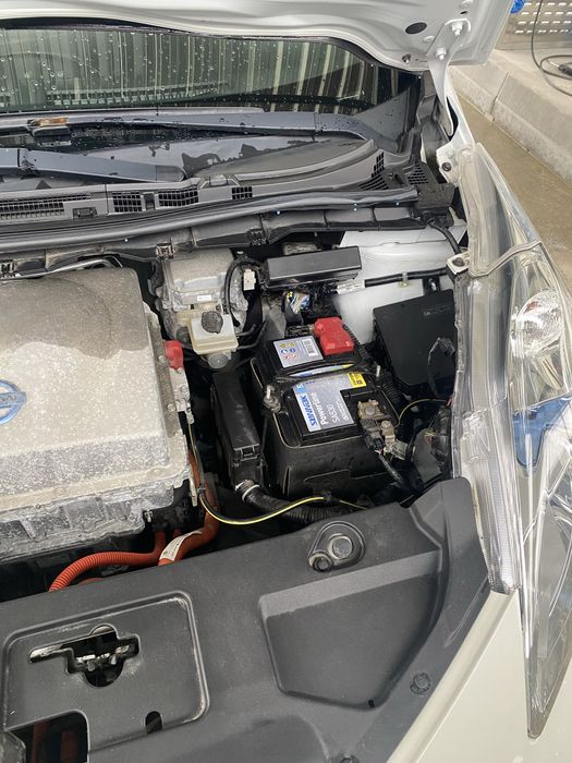 Ніссан ліф 2014 рік