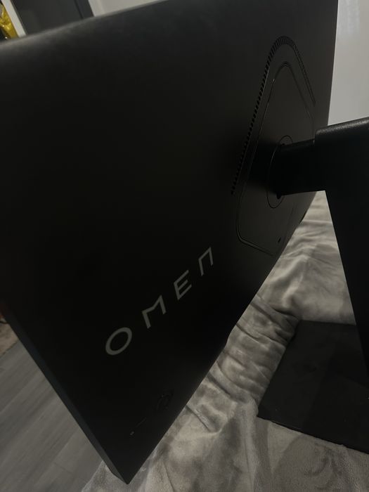 Monitor Gaming HP Omen 27”