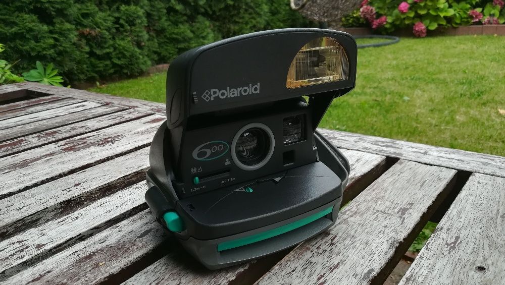 Polaroid 600
