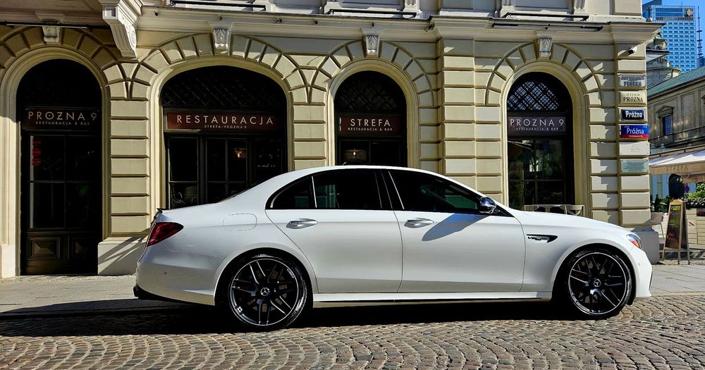 Mercedes-Benz Klasa E 2018 Mercedes Benz E63s AMG kupiony w salonie, bezwypadkowy