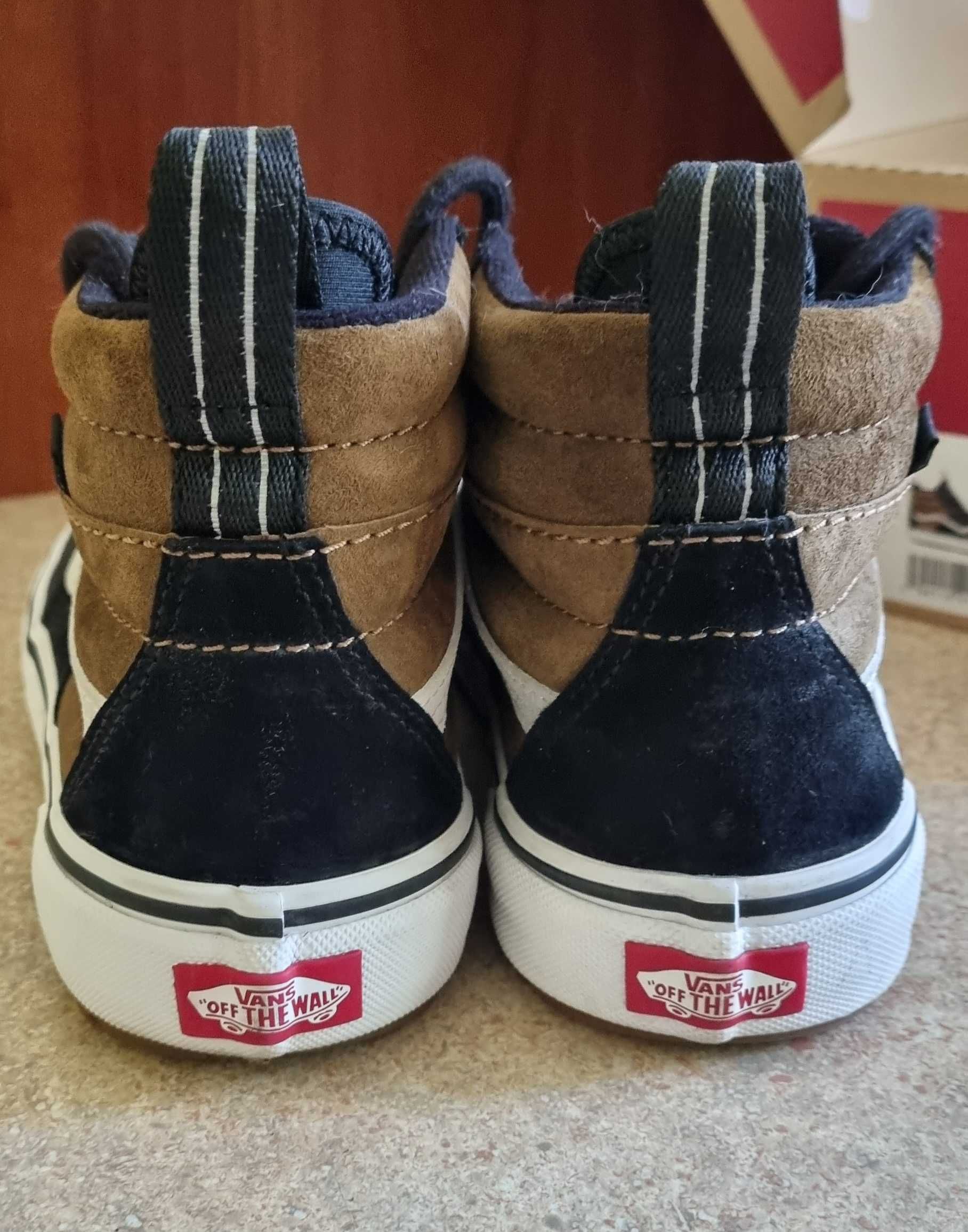 Buty Vans Sk8-Hi Met 2,0 uniwersalne