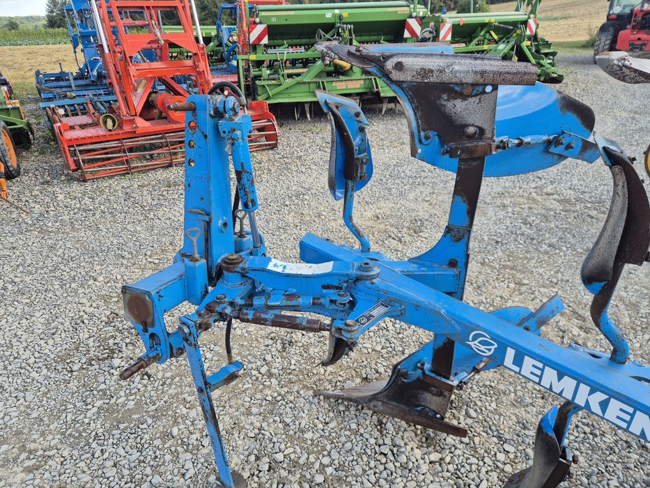 Lemken Opal 90 N85 plug obrotowy 3 skibowy  110 kverneland 090