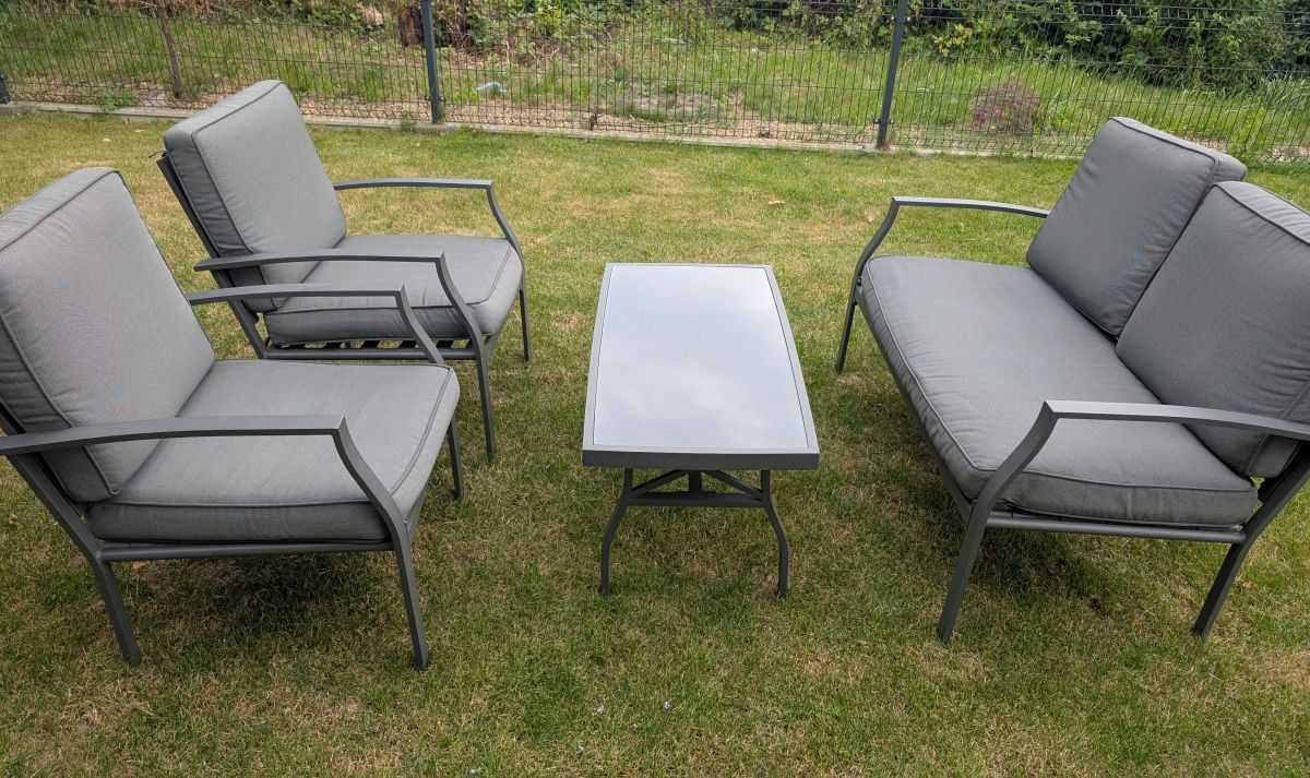 Sprzedam komplet wypoczynkowy na taras i ogród (aluminiowy)