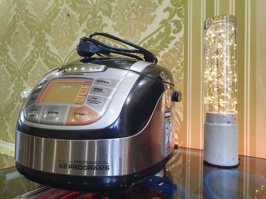 Мультиварка RMC-M70 5 літрів ,Пароварка ,Мультиповар