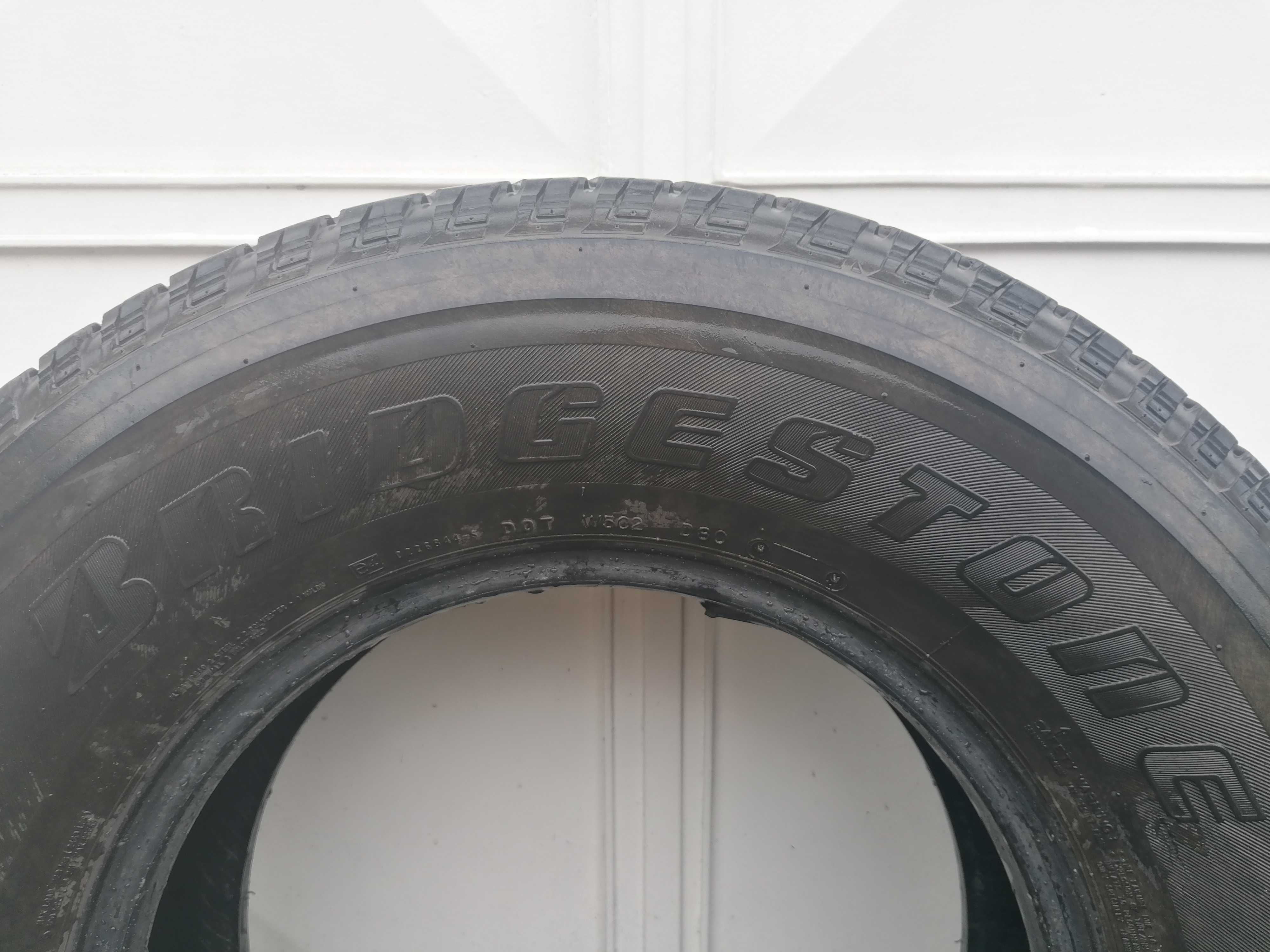 4 pneus (265/70/R16) 50% piso