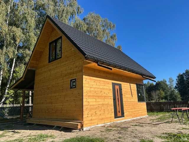 Sprzedam działkę na mazurach z domem