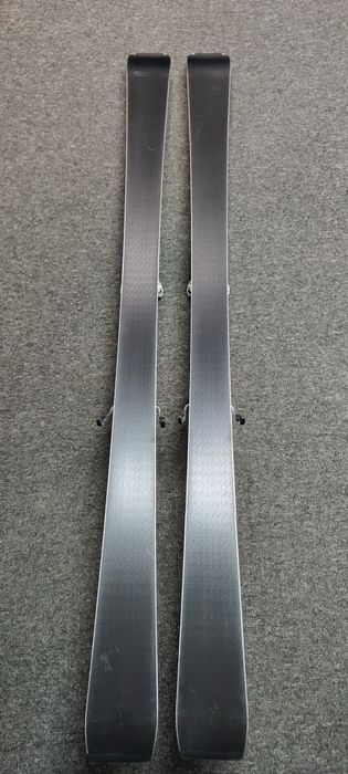 Narty 157 cm Atomic CLOUD C8 + wiązanie M10 2023r.