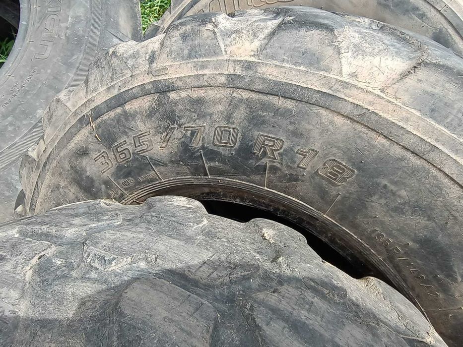 Opony przemysłowe 365/70R18 Mitas ładowarka JCB Manitou Merlo Cat Volv