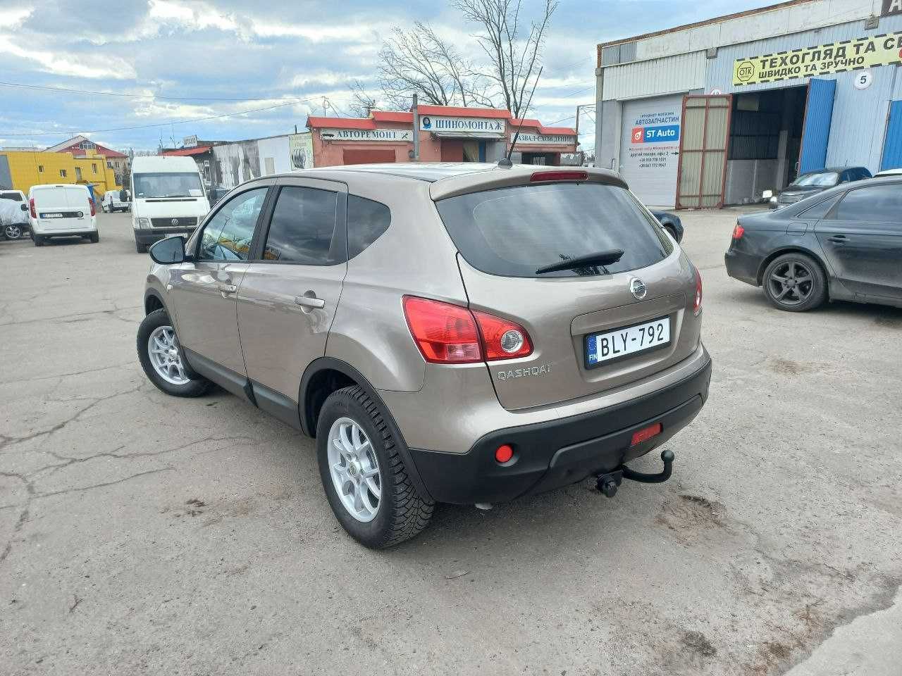 Продам Nissan Qashqai