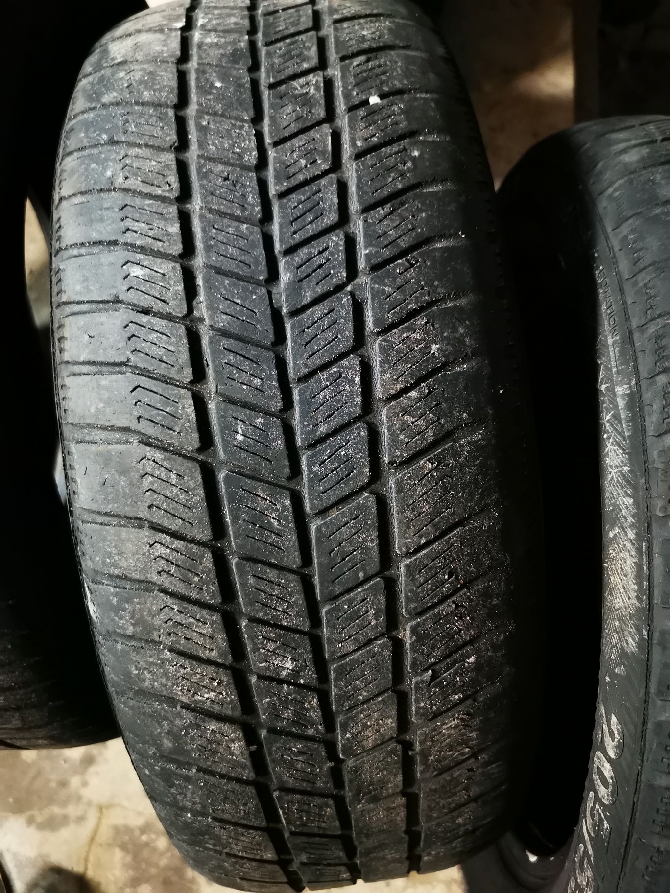 Opony barum polaris 4szt