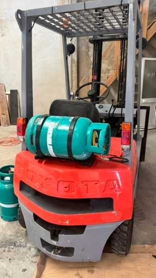 Empilhador Toyota 5FG15