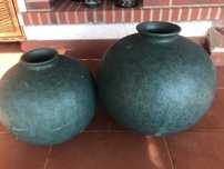 Jarroes redondos muito grandes muito bonitos